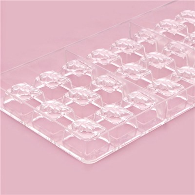 Форма для конфет и шоколада KONFINETTA «Ягодный лист», 27.5×17.5×2.5 см, 24 ячейки 2.7×2.5×1.2 см, прозрачная