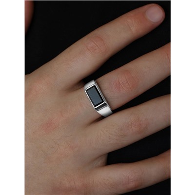 Печатка из серебра с фианитом родированная 3302720р