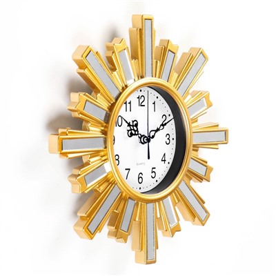 УЦЕНКА Часы настенные интерьерные «Солнце», дискретный ход, 25.5×25.5 см, циферблат d=11 см, золотистые, от батарейки 1×АА