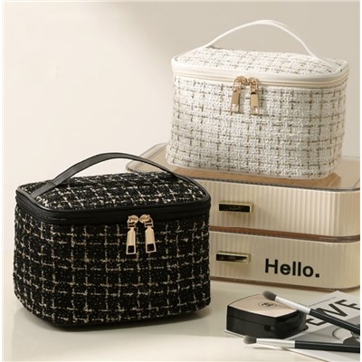 Косметичка твидовая на молнии с ручкой, 20*14,5*13 см.