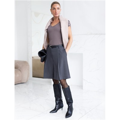 Шорты-бермуды из премиальной костюмной ткани с добавлением лиоцелла