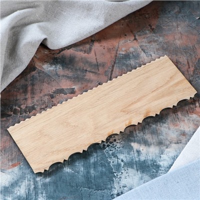 Шпатель кондитерский из массива дуба, тип 2