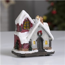 Светодиодная фигура «Заснеженный дом» 9×10×6 см, полистоун, батарейки АААх3 (не в комплекте), свечение мульти