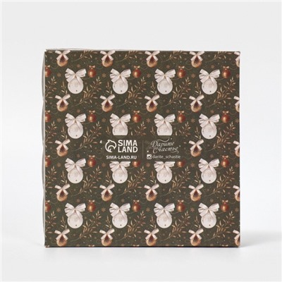 Коробка для кондитерских изделий новогодняя с пластиковой крышкой «Время исполнения желаний», 13×13×3 с