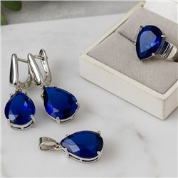 Комплект ювелирной бижутерии серьги, кулон и кольцо 17 р, покрытие: посеребрение, вставка: фианит, цвет: синий, арт.213.902-17