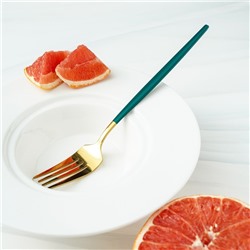 Вилка столовая Magistro «Блинк», 21.5×3 см, нержавеющая сталь, зелёная ручка, золотистая