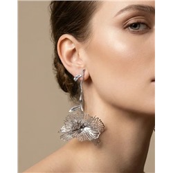 Стильные серьги