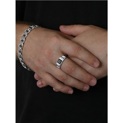 Печатка из серебра с чёрным плавленым кварцем и фианитами родированная 925 пробы 3302575р