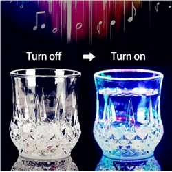 Светящийся бокал #23115379