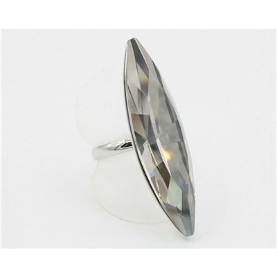 Кольца с чешскими кристаллами