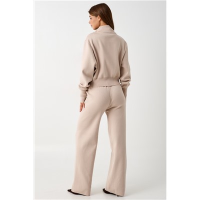 Костюм вязаный теплый с брюками и кофтой #1