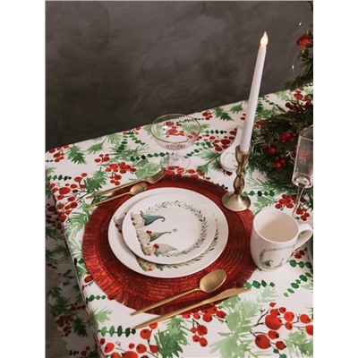 Тарелка новогодняя Доляна «Домашние гномики», d=25.5 см, фарфор, белая