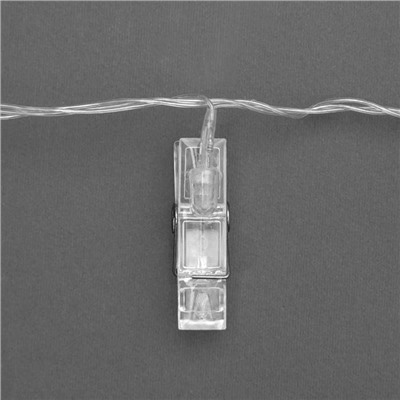 УЦЕНКА Гирлянда «Нить», 5 м, с насадками в виде прищепок, IP20, 30 LED, 220 В, 8 режимов, свечение тёплое белое