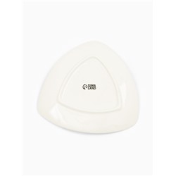 Тарелка новогодняя плоская «Пингвин», 18×18 см