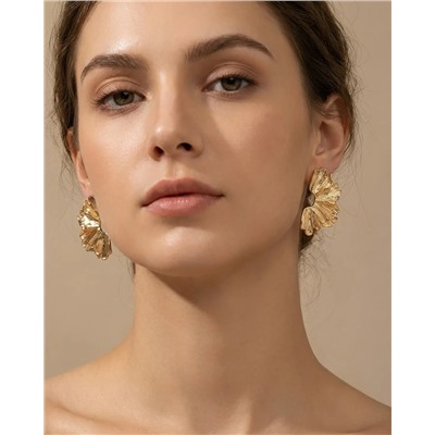 Стильные серьги