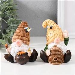 Фигурка полистоун «Гномик с пчёлами и с ульем», 5×7×9 см, МИКС