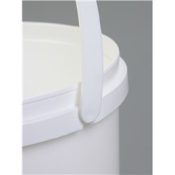 Ведро «ПластоС», с герметичной крышкой, d=20.5 см, h=21.5 см, цвет белый, 5 л.