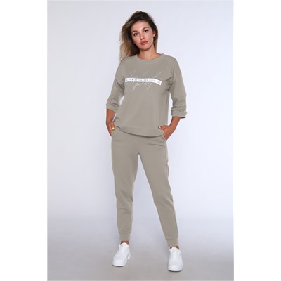 Спортивный костюм с брюками и кофтой 359