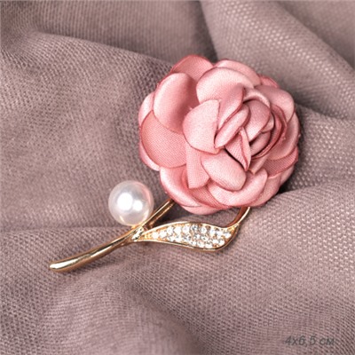 Брошь Цветок розовый 6,5 см / 3231 /уп 36/ с жемчугом