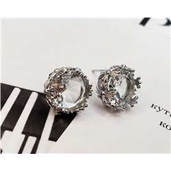 Серьги стильные