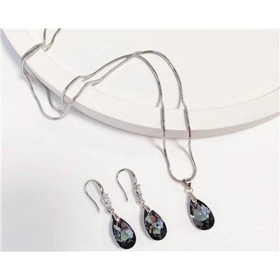 Комплект с кристаллами Swarovski