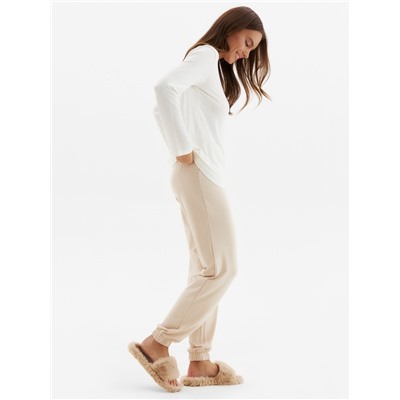 Пижама женская (лонгслив, брюки) MINAKU: Home collection, размер 48, цвет экрю, тёмно-бежевый