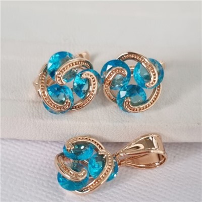 Комплект ювелирная бижутерия коллекция  "Дубай" серьги и кулон, покрытие: позолота, вставка: фианиты, цвет: голубой, арт.215.431