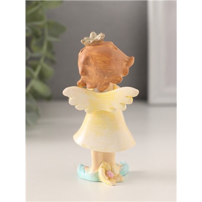 Фигурка полистоун «Принцесса-ангел в жёлтом платье с улиткой в руках», 7×4×10 см