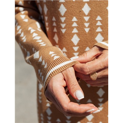 Платье жаккардовой вязки с кашемиром