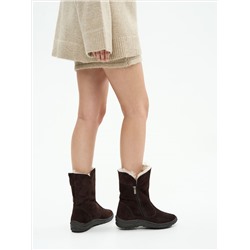 Полусапоги женские шоколадные замшевые с замком на литой подошве