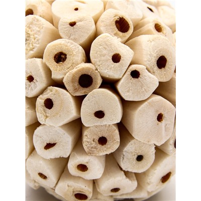 Игрушка для птиц «Погрызушка-шар», 5 см, дерево