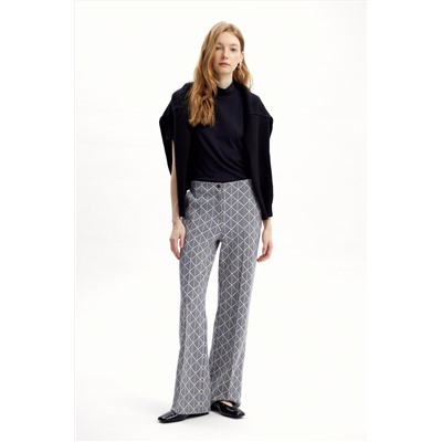 VERY NEAT Брюки ЕВТ 4129