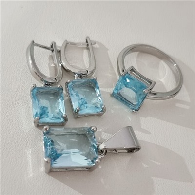 Комплект ювелирной бижутерии коллекция "Дубай" серьги, кулон и кольцо 19 р покрытие посеребрение, вставка: стекло, цвет: голубой, арт.215.595-19