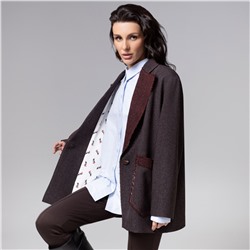 Жакет на подплечниках, Стильно независима (фэшн)