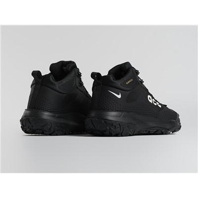 Зимние кроссовки Nike ACG Mountain Fly Mid