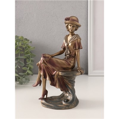 Фигурка полистоун «Леди в шляпке-котелке с цветком», бронзо-фиолетовый, 13×8×21.5 см