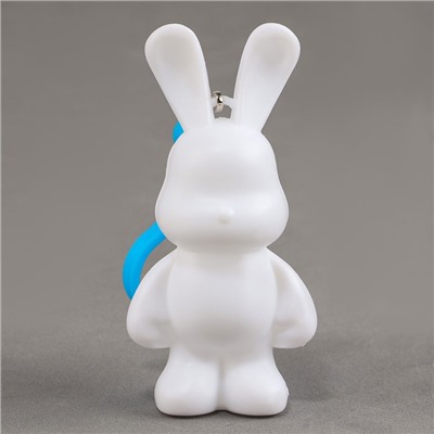 Алмазная мозаика на брелоке "Зайка"