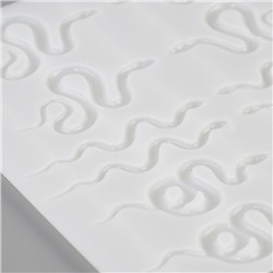 Молд силиконовый «Змейки» 16.5×14.8×1 см