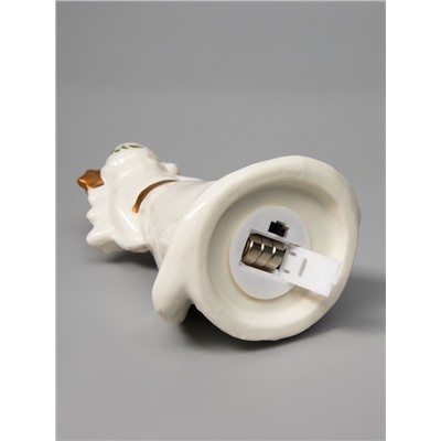 Светодиодная фигура «Дед Мороз в тулупе», 15.7×7.4×5.8 см, 1 LED, керамика, от батареек LR44×3, тёплый белый свет