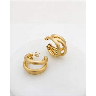 Стильные серьги