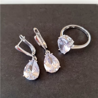 Комплект ювелирная бижутерия серьги и кольцо 19 р, покрытие: посеребрение, вставка: фианит, цвет: прозрачный, арт.313.077-19