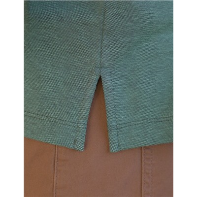 Футболка поло с воротником на пуговтцах из полотна пике с меланжевым плетением с эластаном