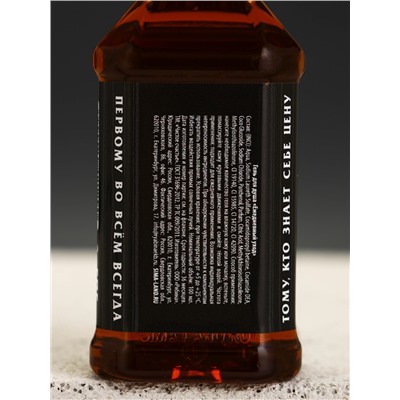 Подарочный набор косметики «Крутой мужик», гель для душа во флаконе виски 100 мл и гель для душа во флаконе водки 90 мл, HARD LINE