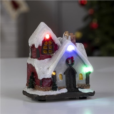 Светодиодная фигура «Заснеженный дом» 9×10×6 см, полистоун, батарейки АААх3 (не в комплекте), свечение мульти