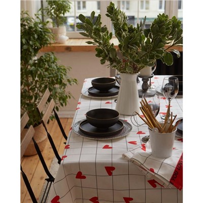 Скатерть «Этель» Love is 149×220 см, 100% хлопок, саржа 190 г/м²