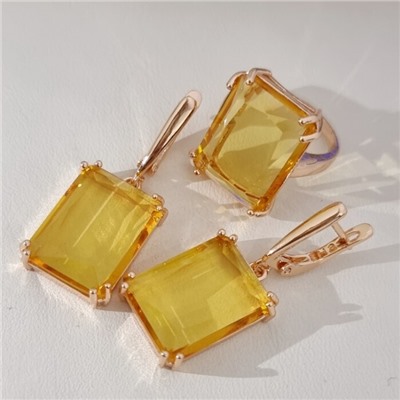 Комплект ювелирной бижутерии коллекция "Дубай" с крупным камнем серьги и кольцо 17 р, покрытие позолота, вставка:фианит, цвет: желтый, арт.314.873-17