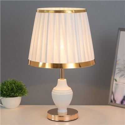 Настольная лампа Энтри 1×60 Вт E27 бело-золотой 25×25×42 см RISALUX