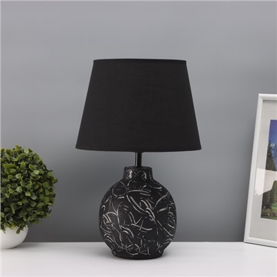 Лампа настольная «Луиза» 1×40 Вт Е27 черный 25×25×38.5 см