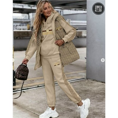 Спортивный костюм #23056352