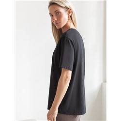 Футболка из премиального хлопка с авторским принтом